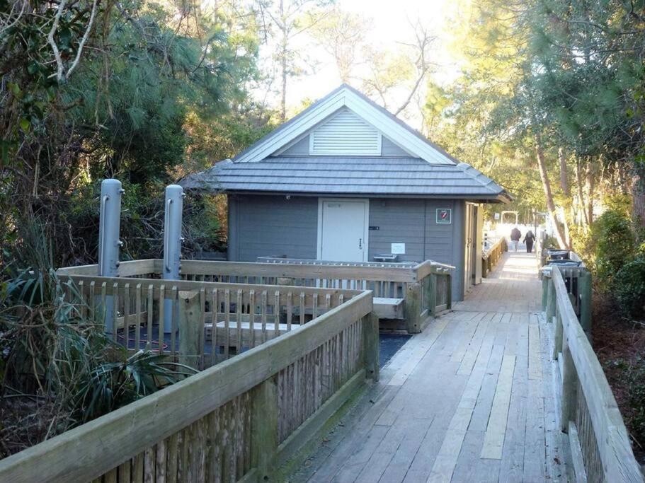 Cute 2 Bedroom, 2 Bath Condo At Folly Field Beach 希爾頓黑德島 外观 照片