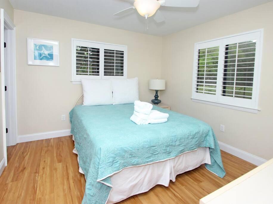 Cute 2 Bedroom, 2 Bath Condo At Folly Field Beach 希爾頓黑德島 外观 照片