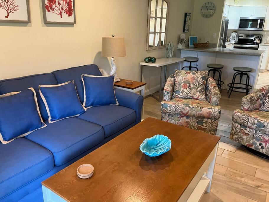 Cute 2 Bedroom, 2 Bath Condo At Folly Field Beach 希爾頓黑德島 外观 照片