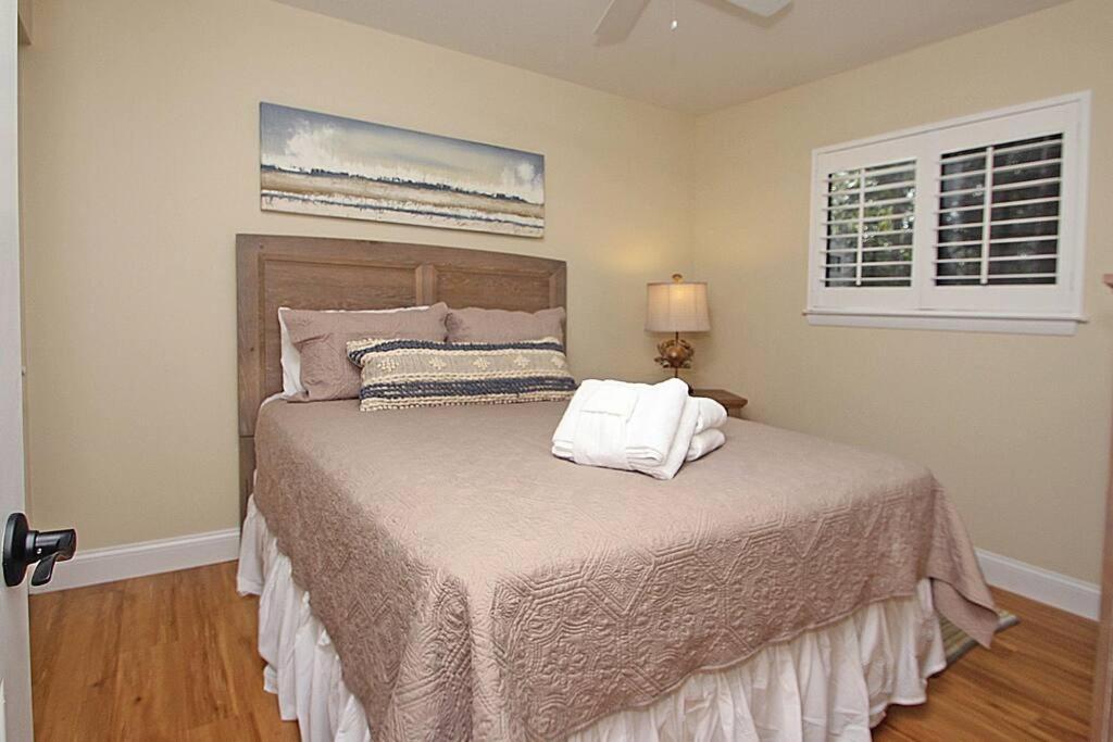 Cute 2 Bedroom, 2 Bath Condo At Folly Field Beach 希爾頓黑德島 外观 照片