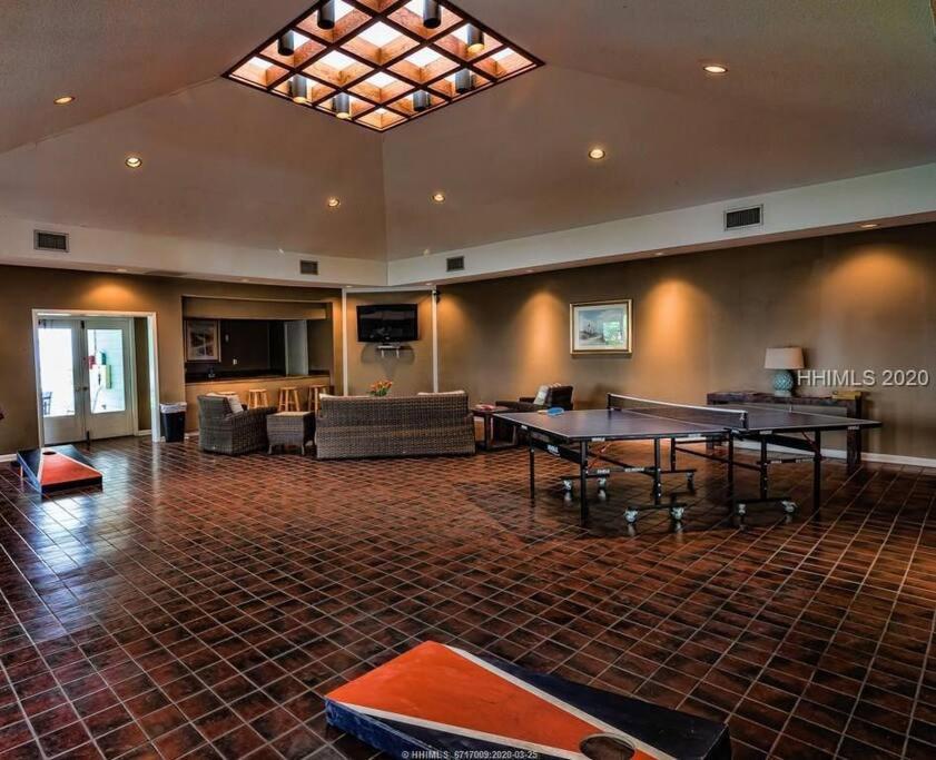 Cute 2 Bedroom, 2 Bath Condo At Folly Field Beach 希爾頓黑德島 外观 照片